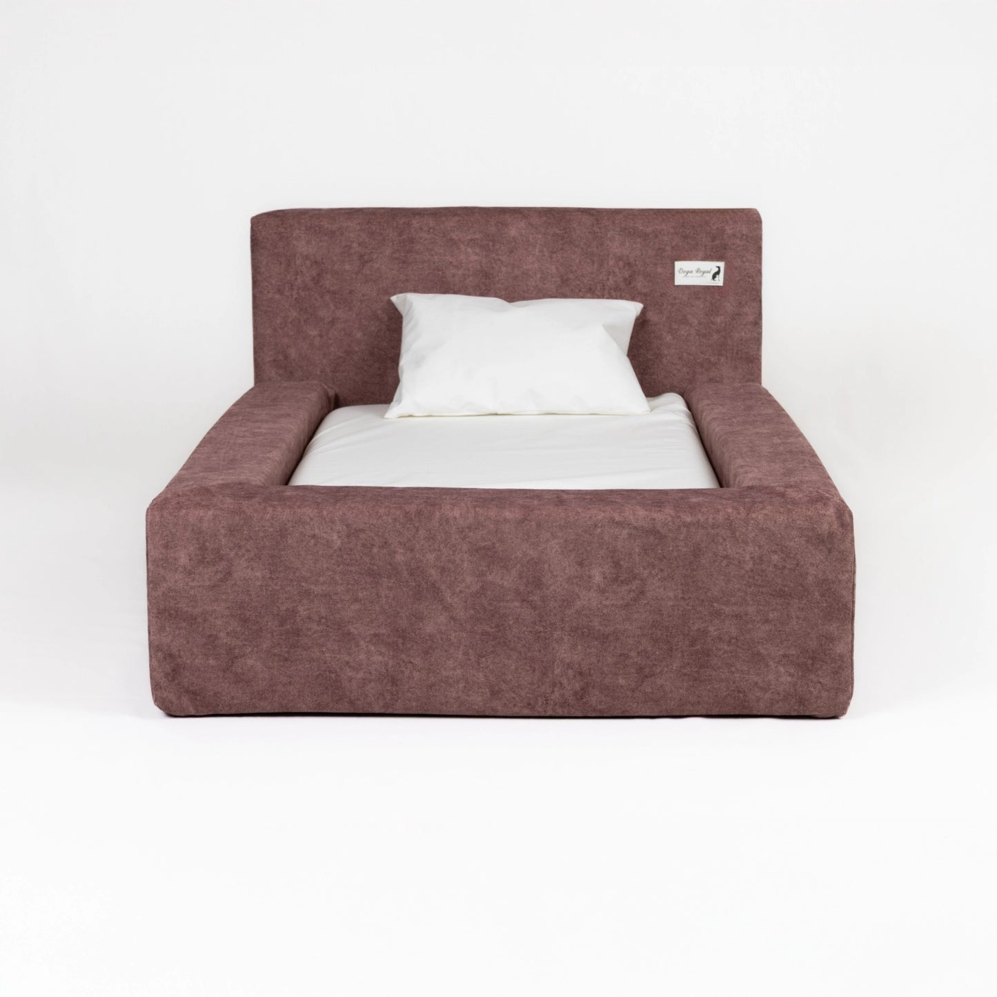 Medium luxury dog bed – premium designer dog bed by Doga Royal for modern interiors.