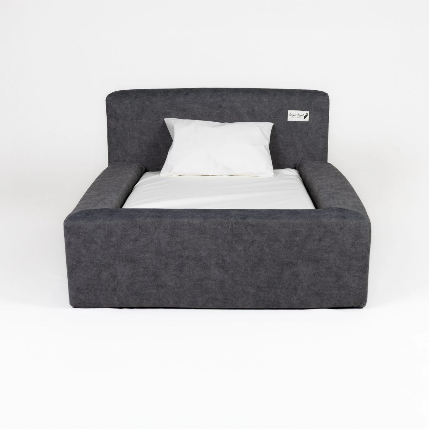Medium luxury dog bed – premium designer dog bed by Doga Royal for modern interiors.