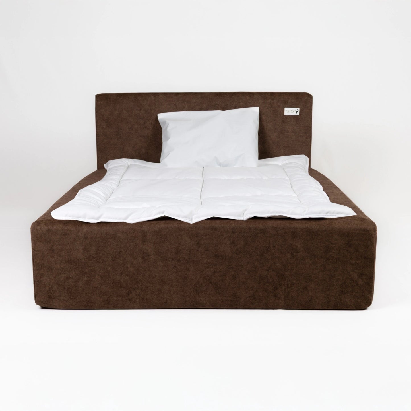 Large luxury dog bed bundle with duvet – premium designer dog bed by Doga Royal for modern interiors.