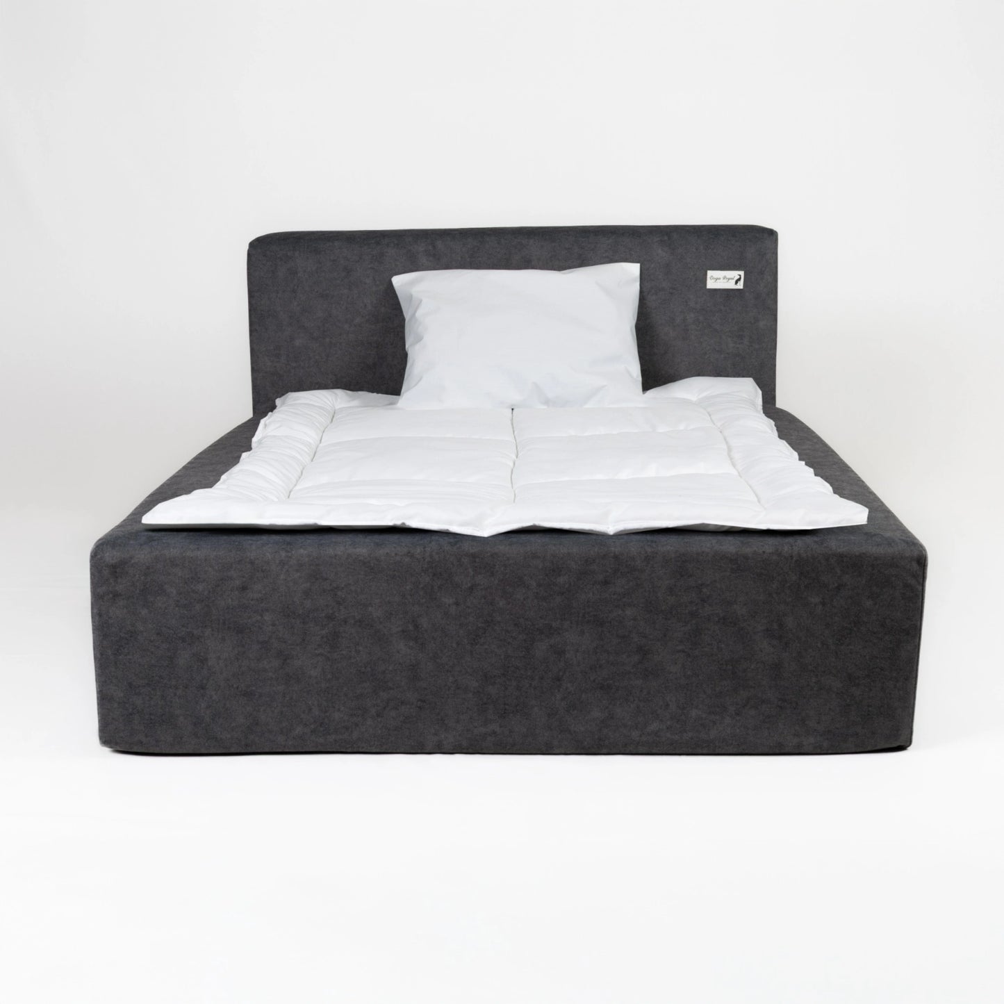 Large luxury dog bed bundle with duvet – premium designer dog bed by Doga Royal for modern interiors.