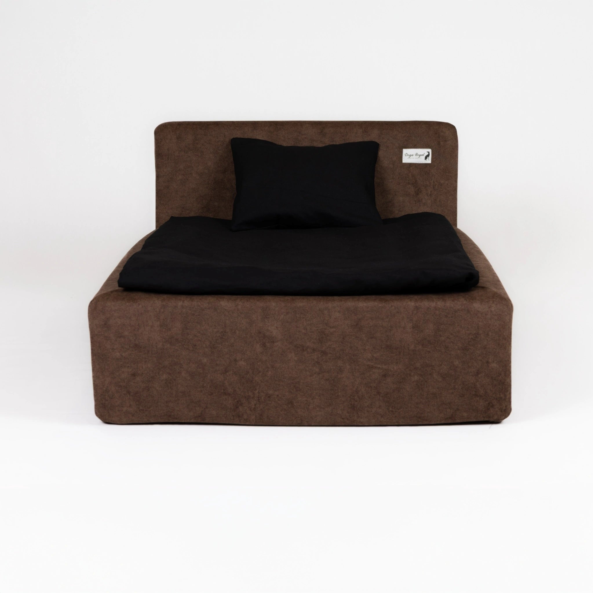Medium luxury dog bed bundle with duvet and black cover – premium designer dog bed by Doga Royal for modern interiors.