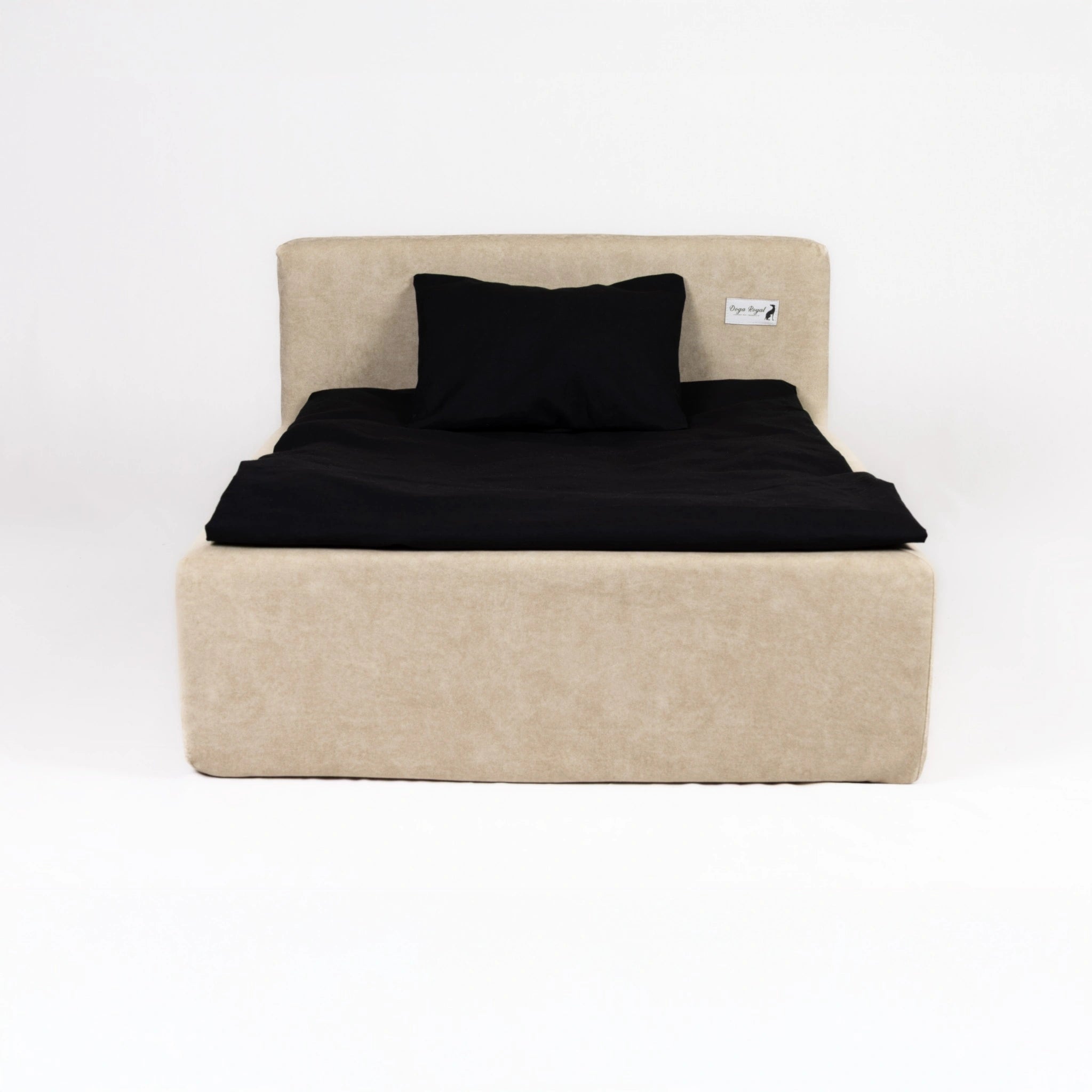 Medium luxury dog bed bundle with duvet and black cover – premium designer dog bed by Doga Royal for modern interiors.