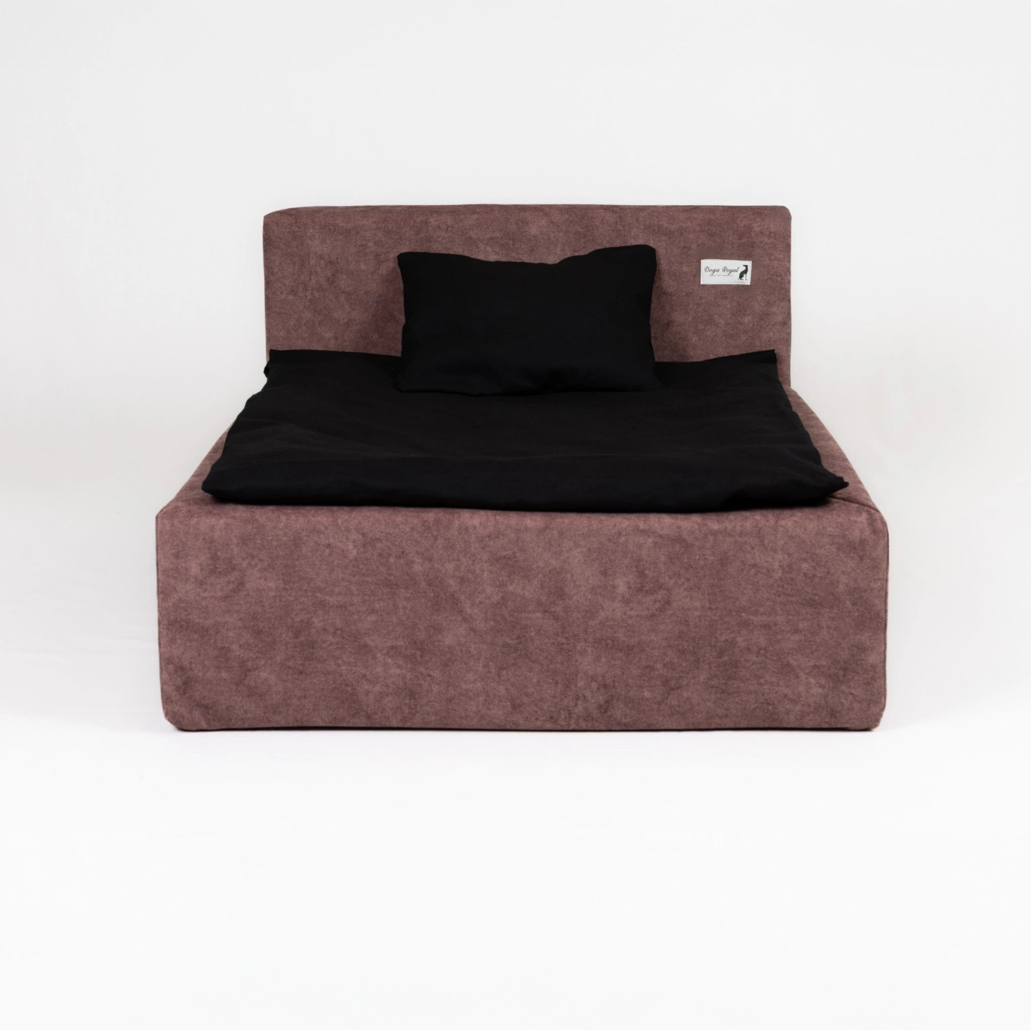 Medium luxury dog bed bundle with duvet and black cover – premium designer dog bed by Doga Royal for modern interiors.