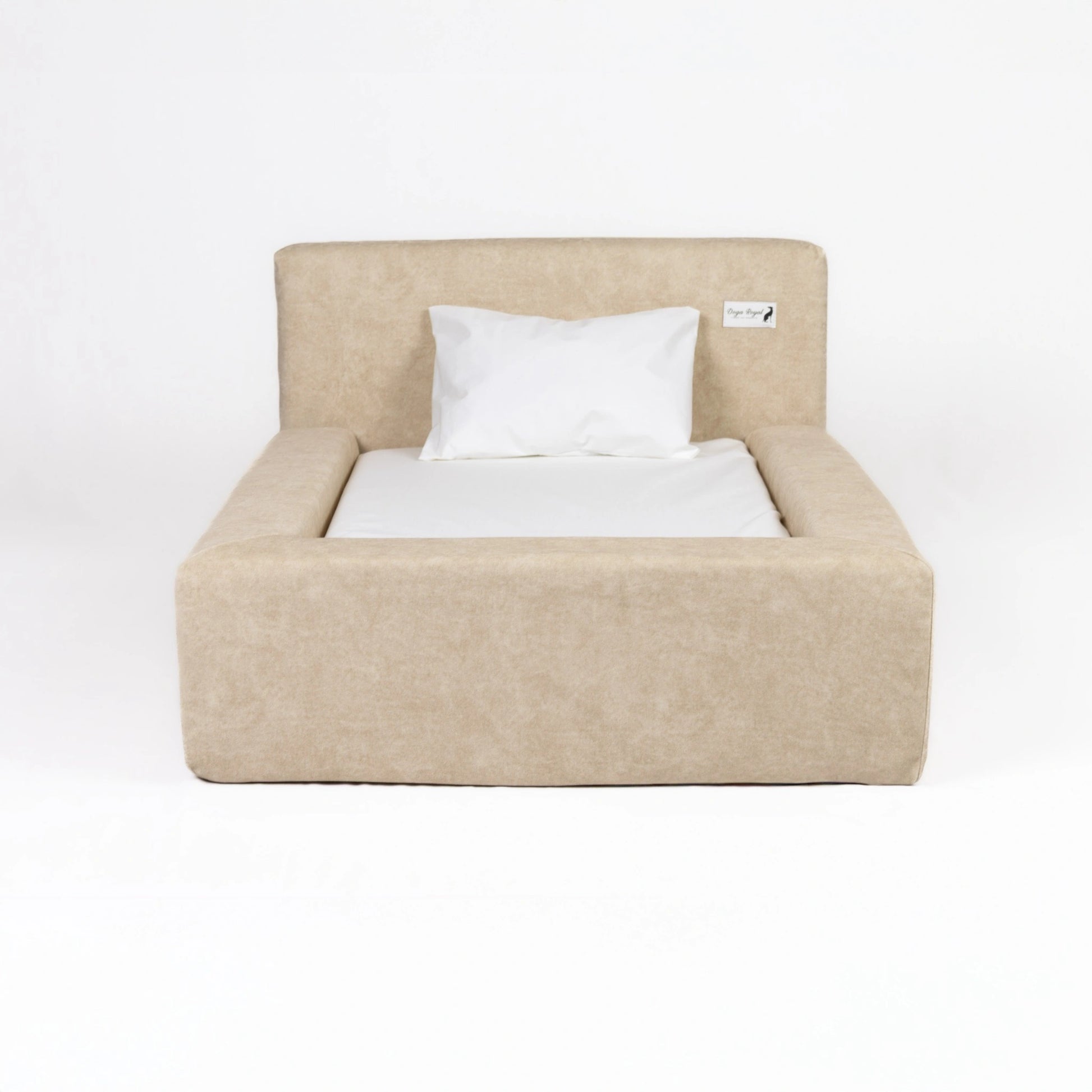 Medium luxury dog bed – premium designer dog bed by Doga Royal for modern interiors.