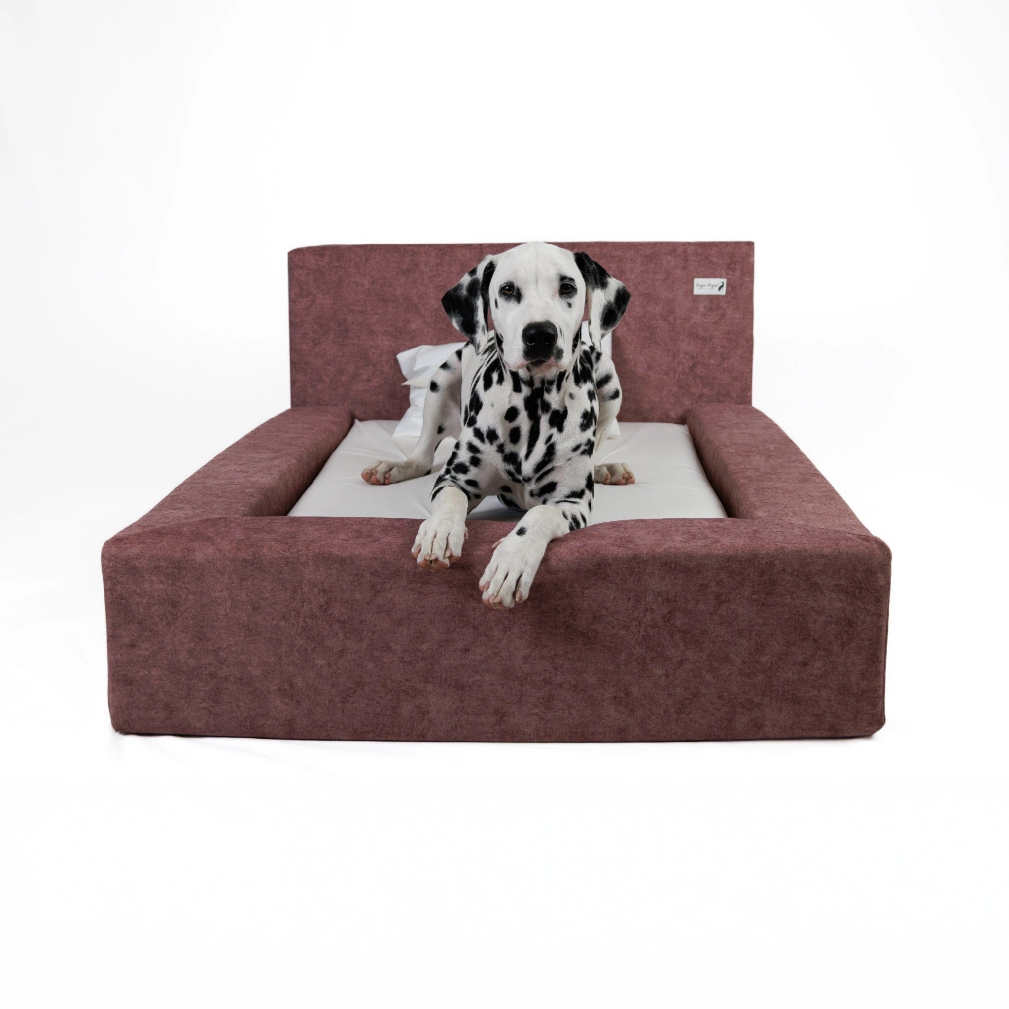 Large luxury dog bed – premium designer dog bed by Doga Royal for modern interiors.