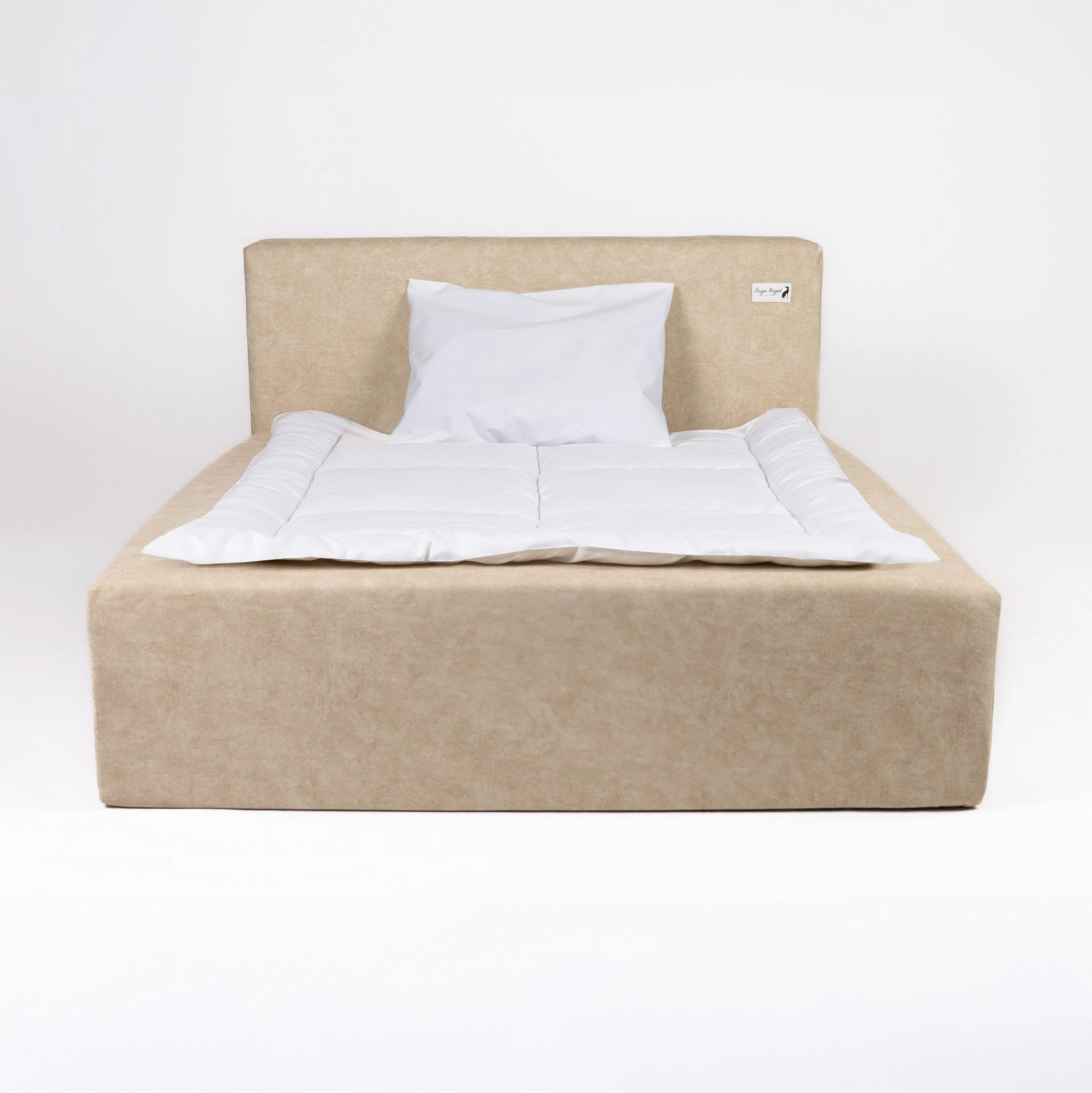 Large luxury dog bed bundle with duvet – premium designer dog bed by Doga Royal for modern interiors.